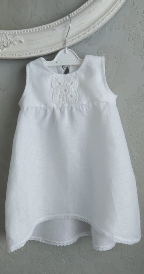 Newborn girl's linen dress